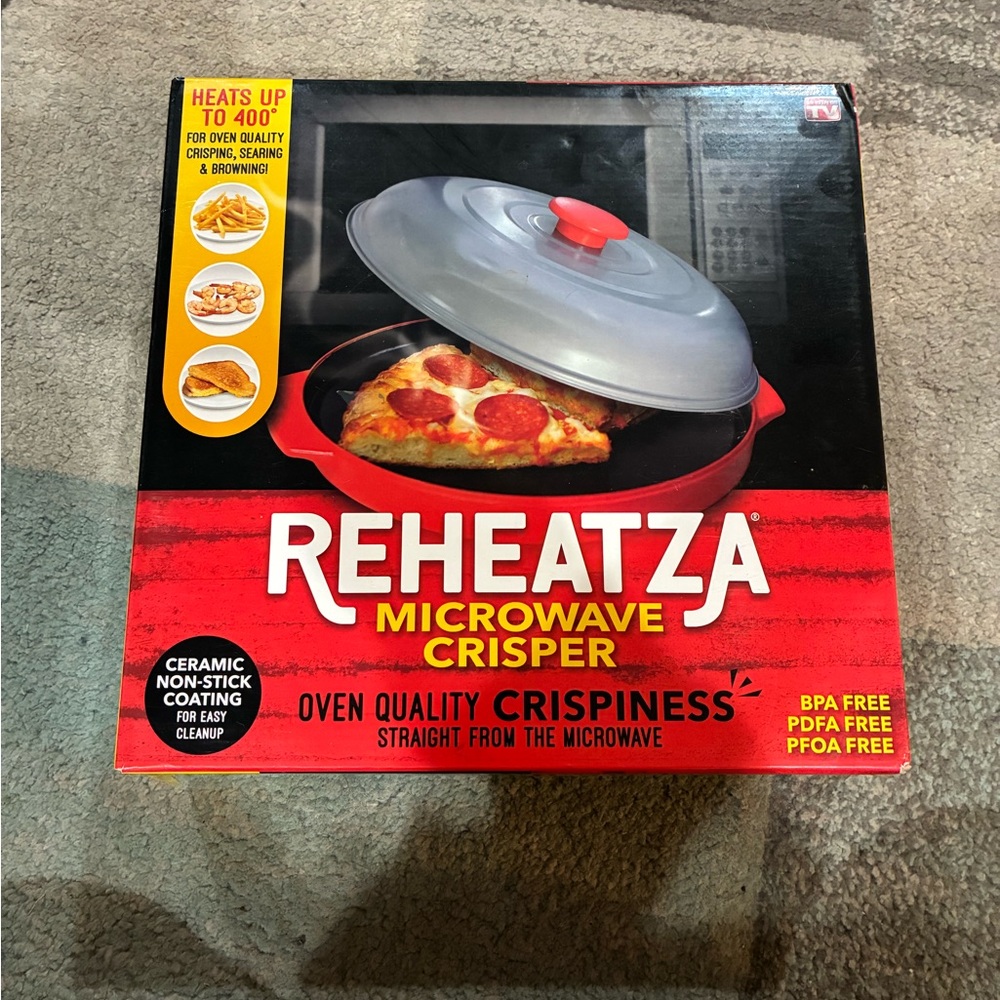 As Seen On TV Reheatza Microwave Crisper - Red and Black